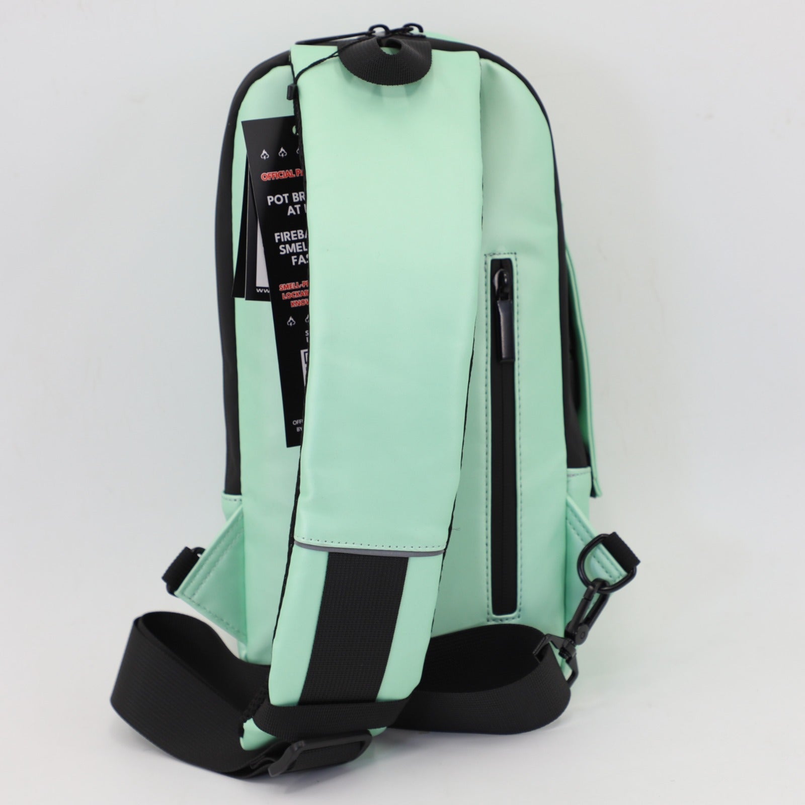 FireBar Labs Smell Proof Executive Tech Cross Body w/USB - C Fast Charge Port - Hidden Lock - FireBar Labs - Saddle Brown