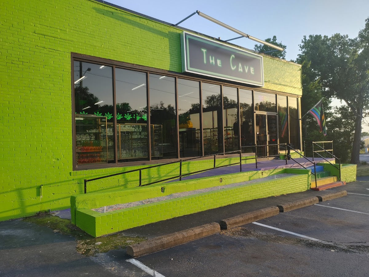 The Cave storefront in Alton, IL