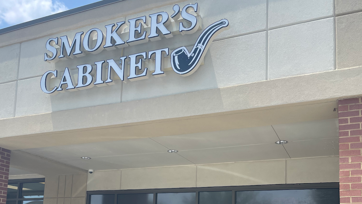 Smokers Cabinet storefront in Anderson, SC