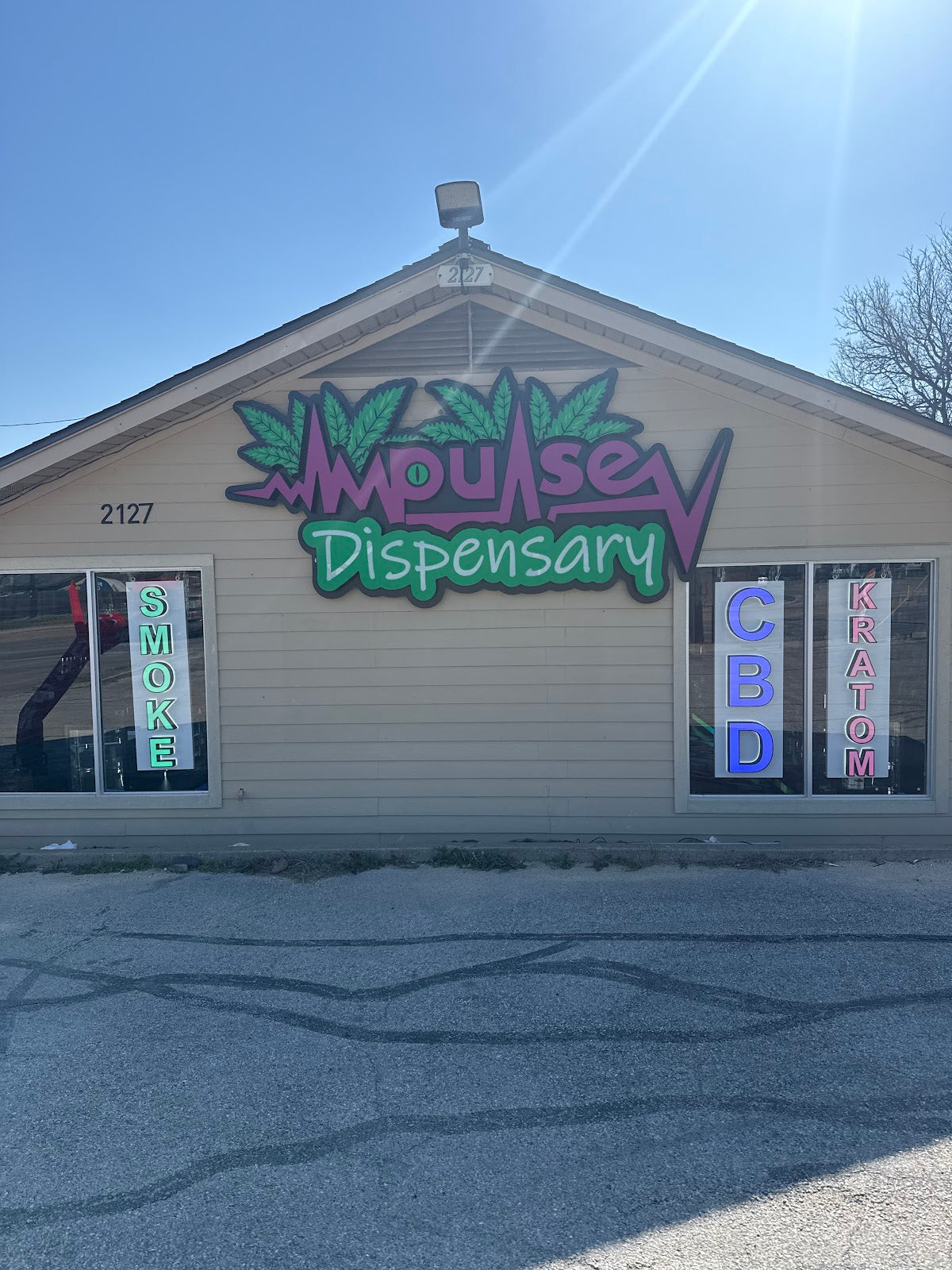 Impulse Vape & Glass Shop storefront in Austin, TX