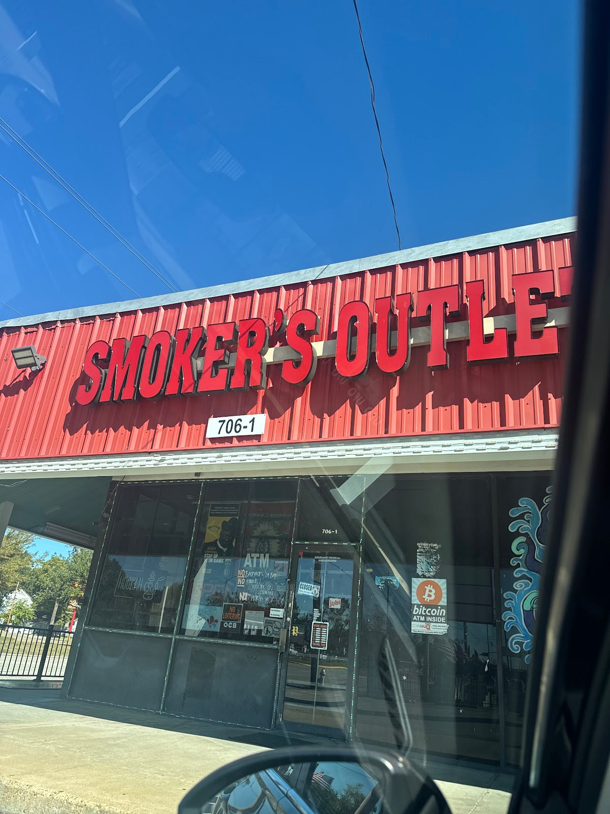 Smoker's Outlet Baytown storefront in Baytown, TX