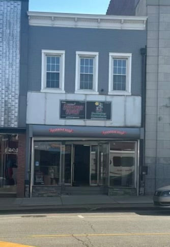 Godfather Vapors storefront in Butler, PA