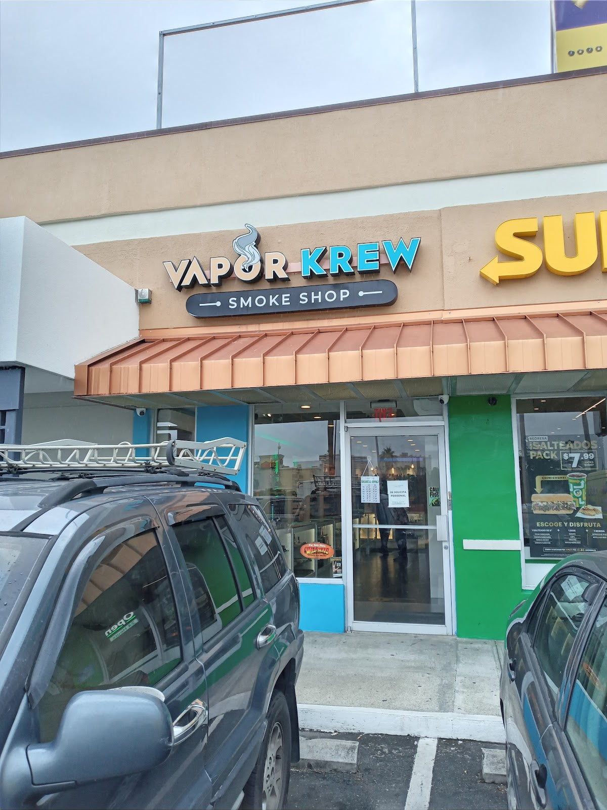 Vapor Krew Carolina storefront in Carolina, PR