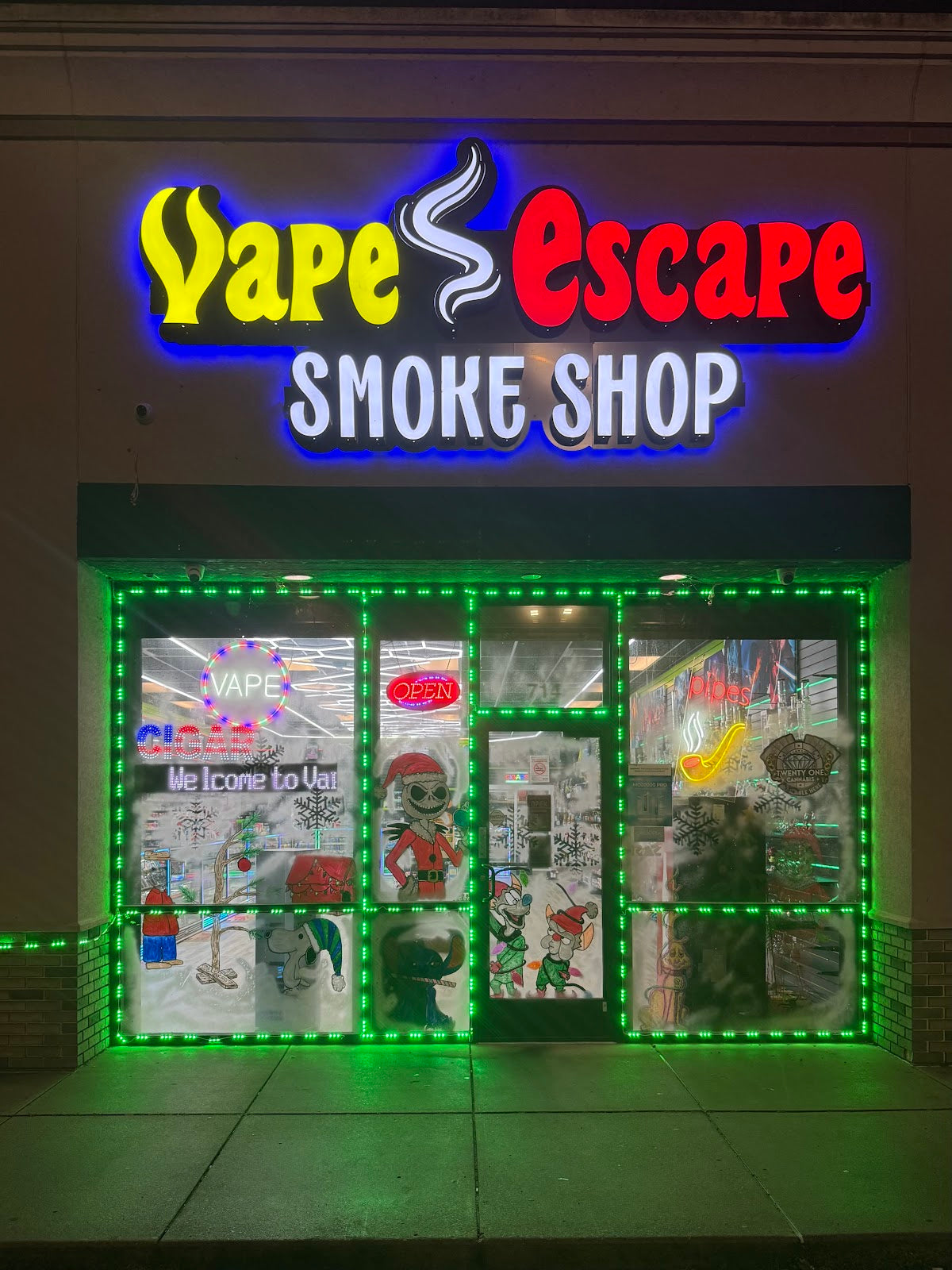 Vape Escape Smoke Shop. (7Oh biggest selection,lowest prices) storefront in Harrisburg, IL
