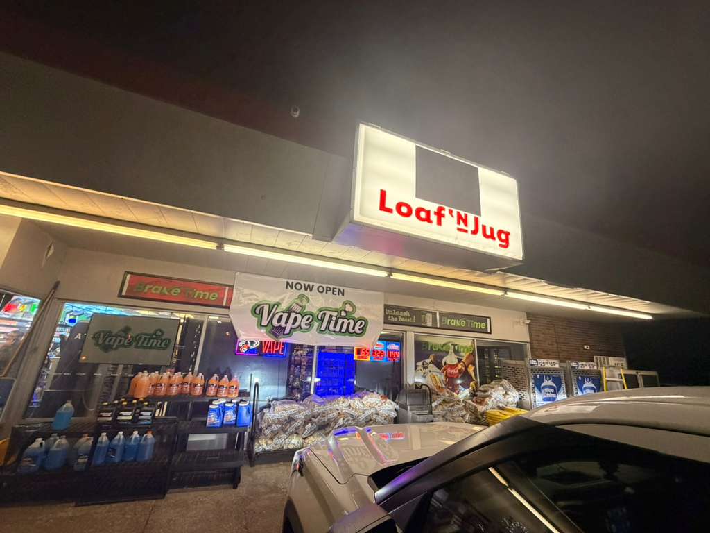Vape Time .... storefront in Houston, TX