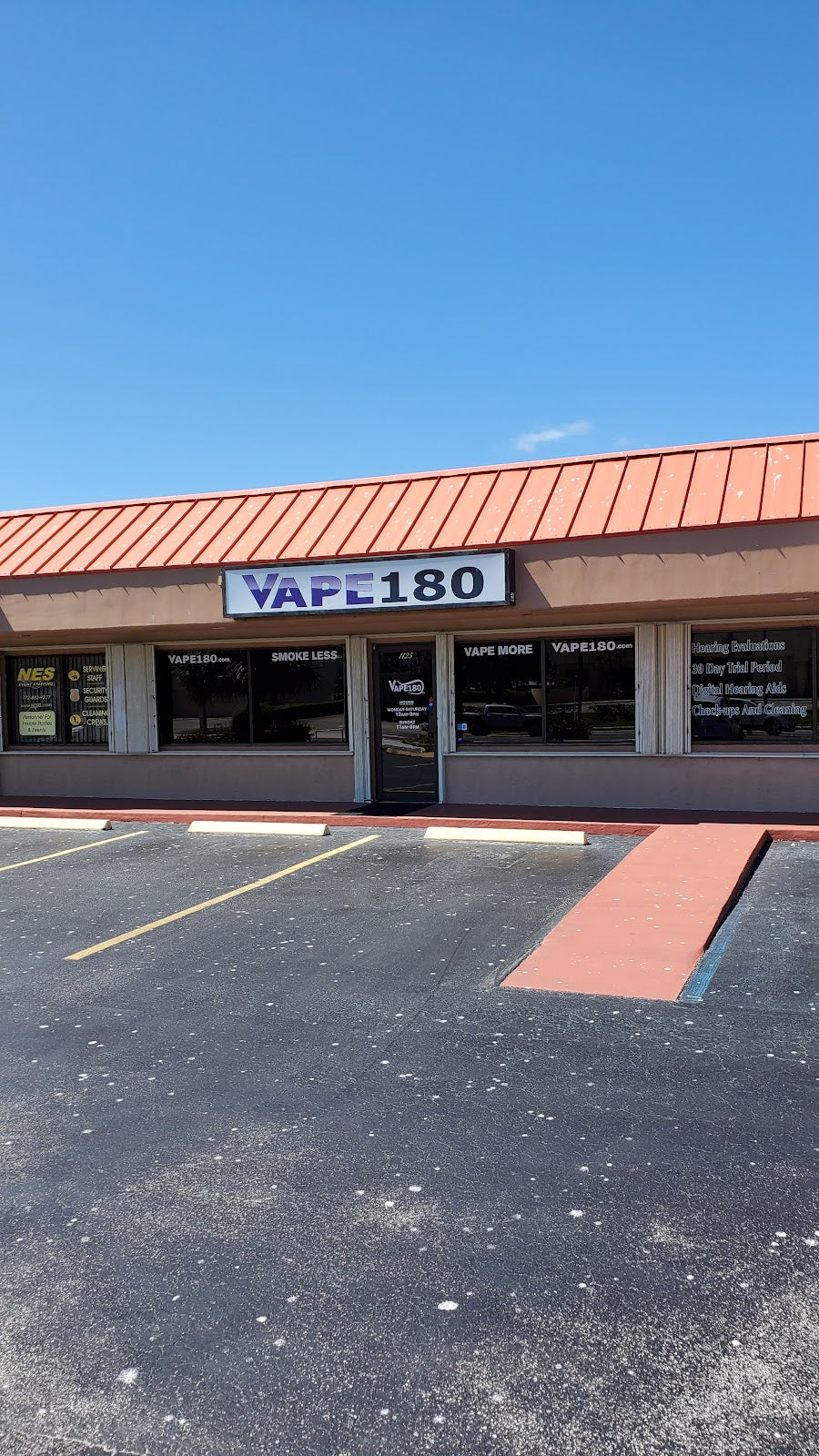 Vape180 storefront in Jensen Beach, FL