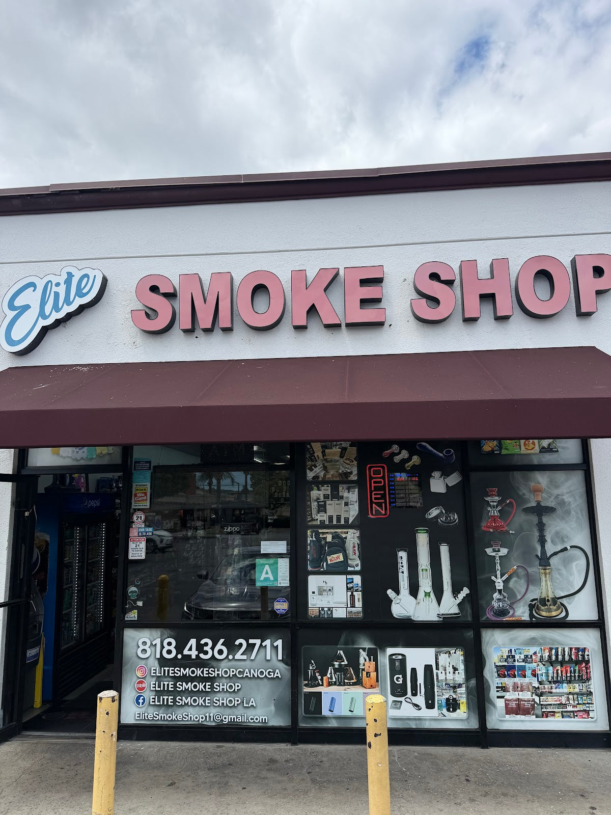 Elite Smoke Shop storefront in Los Angeles, CA