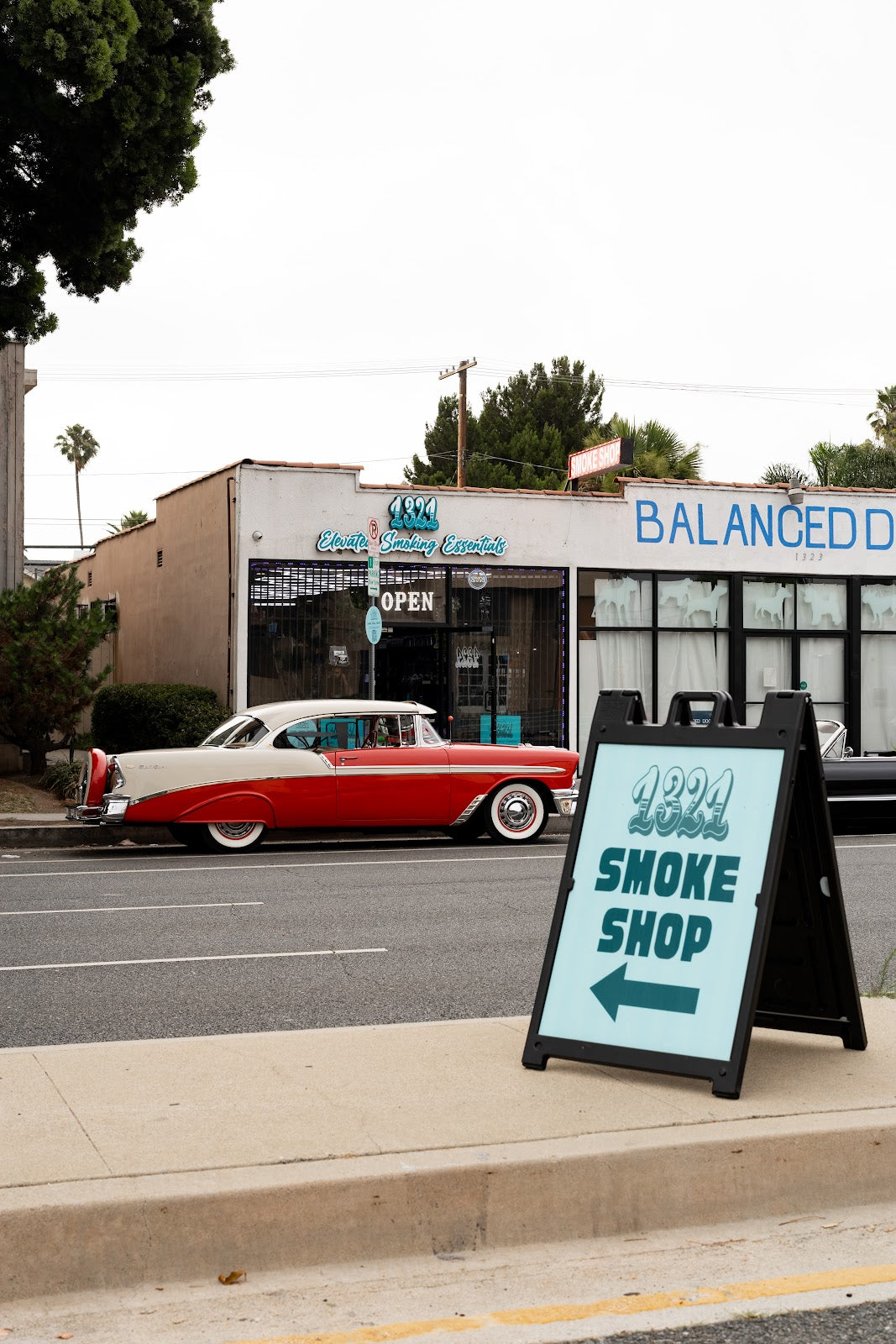 1321 Venice - Elevated Smoking Essentials storefront in Venice, CA